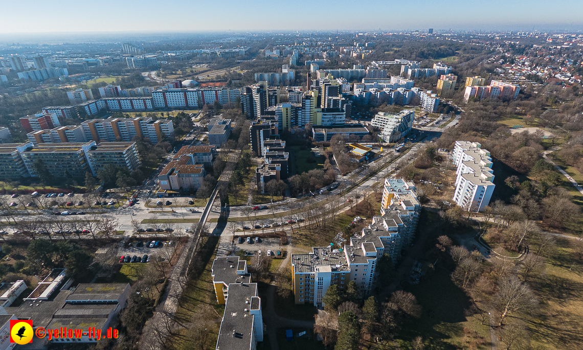 15.02.2023 - Marx-Zentrum und Karl-Marx-Ring mit Umgebung in Neuperlach